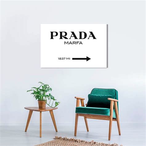 prada quadro gossip girl|DIY: Prada Marfa Sign a la Gossip Girl, Part I.